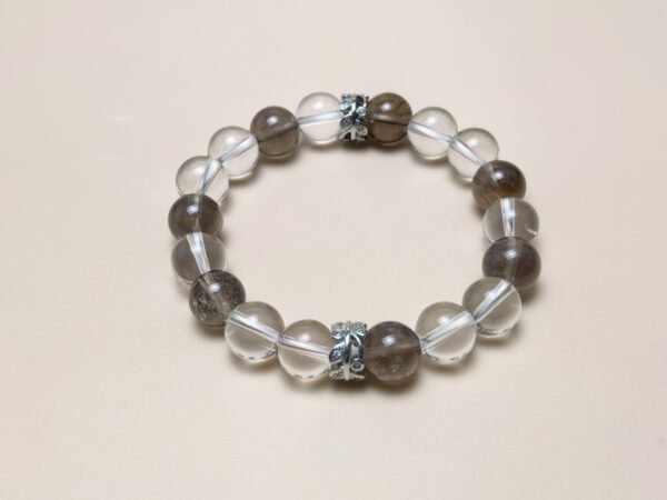 Serene Essence (2) Serene Essence